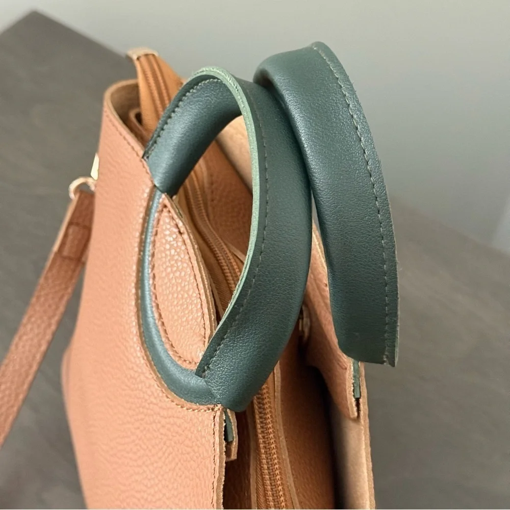 Mellow World Tan and Green Women's Handbag